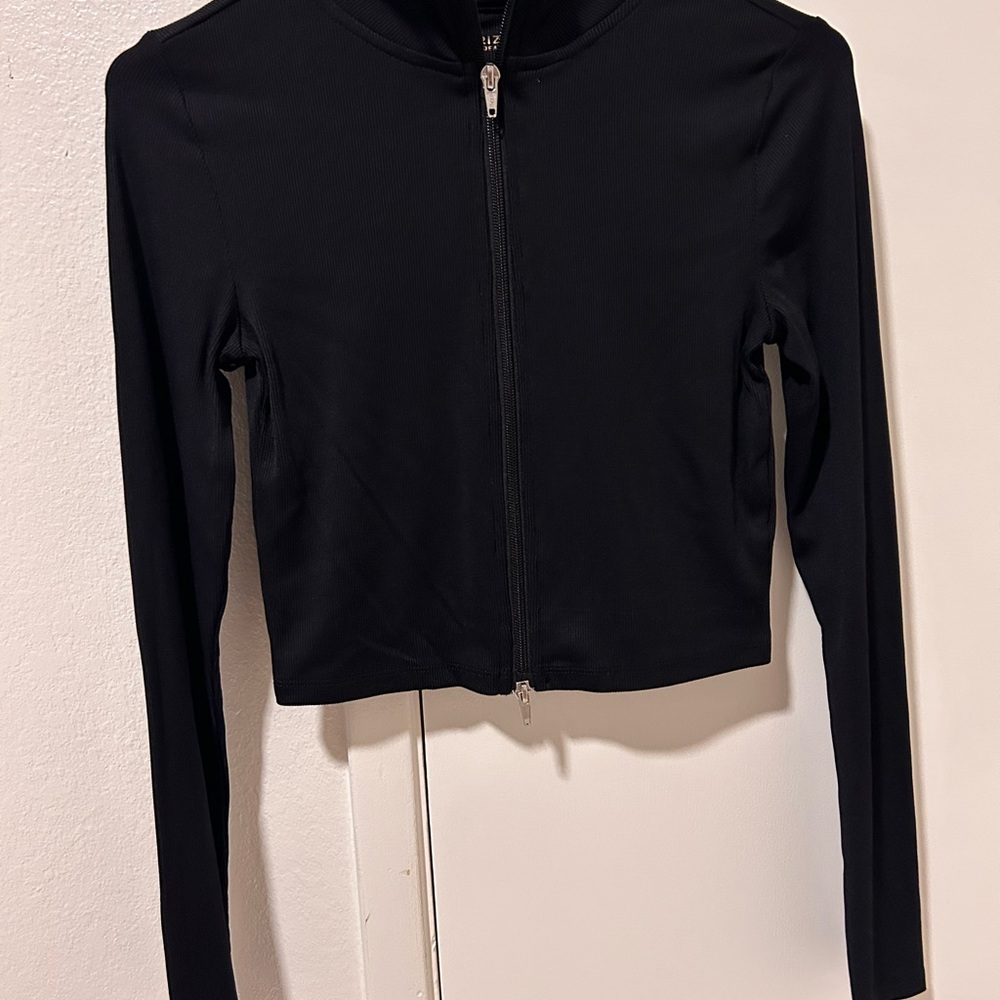Arizona Jean Company Women's Black Cropped Zip-Up Jacket